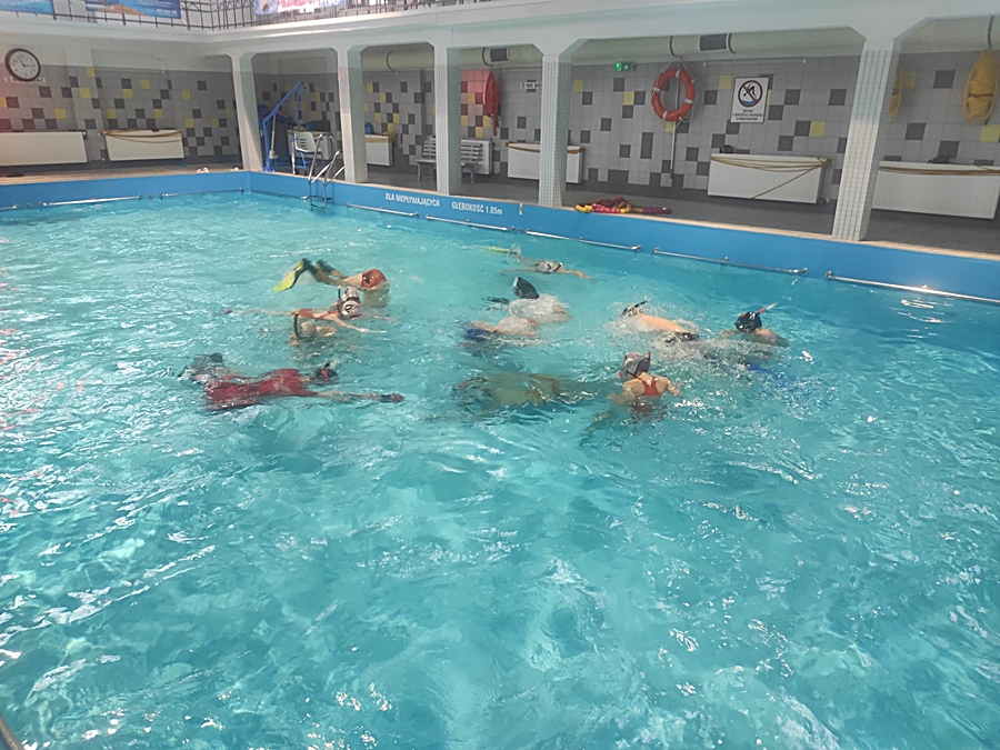 Hokej pod wodą Walenie Siemianowice Śląskie Trening 26 XI 2022. Koniec Walenia czyli Amatorska Liga Hokeja Pod Wodą